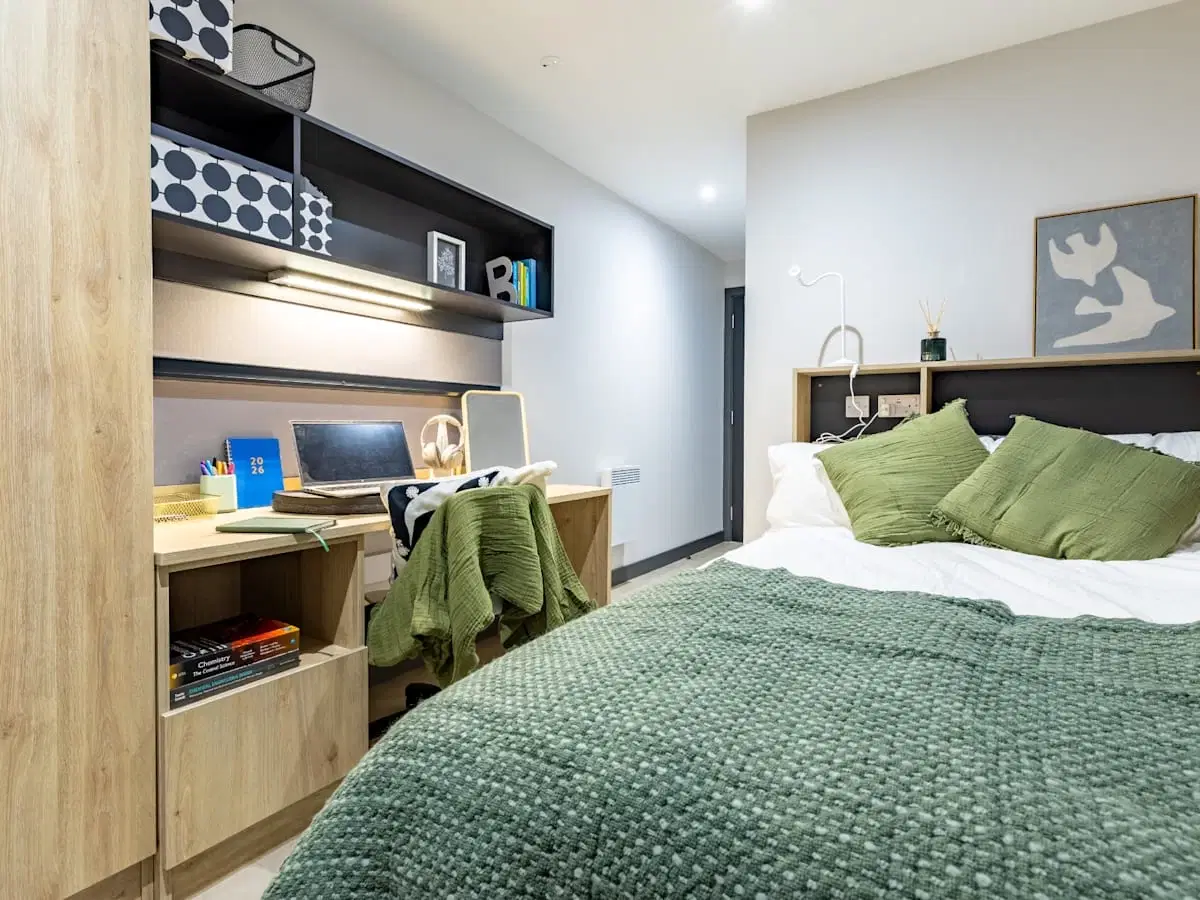 Biscuit Factory, Belfast – Classic En Suite