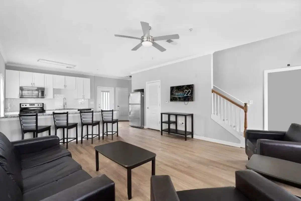 West 22, Kennesaw – Common Area