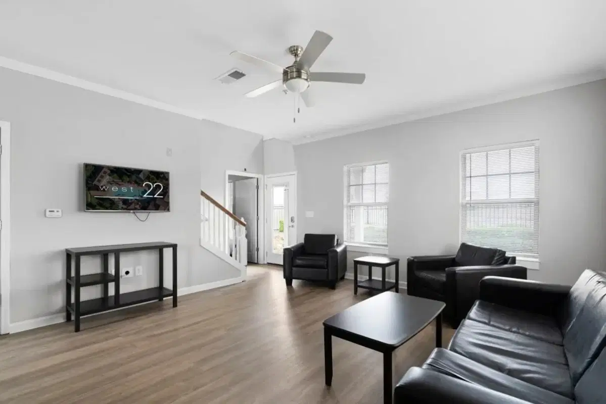 West 22, Kennesaw – Common Area