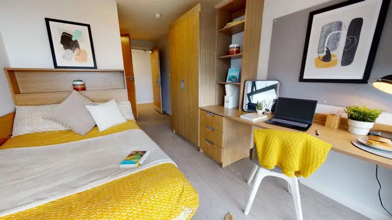 iQ Water Lane House, Bristol – Platinum En suite