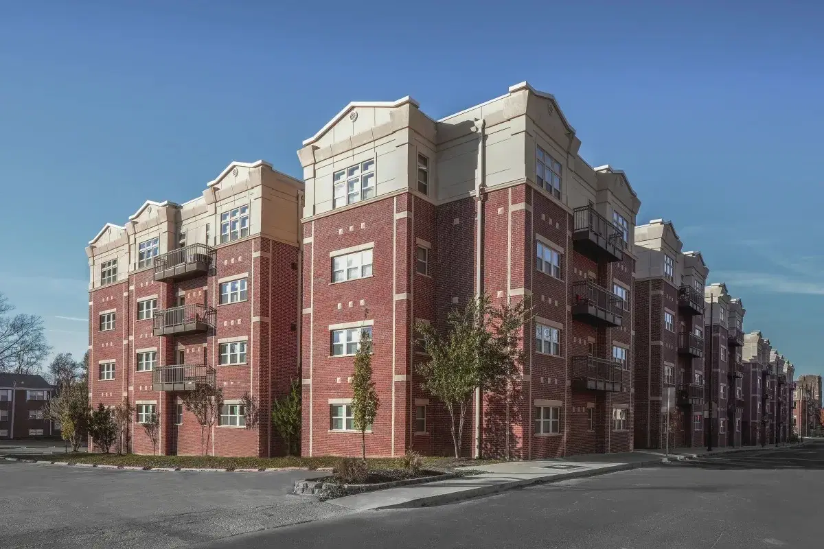 Brookside Downtown, Columbia – Exterior