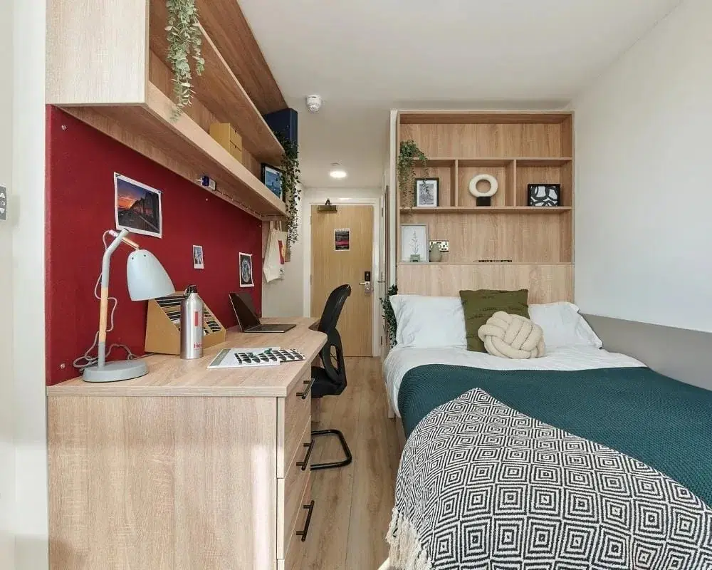 17a Christchurch Road, Bournemouth – Platinum Ensuite