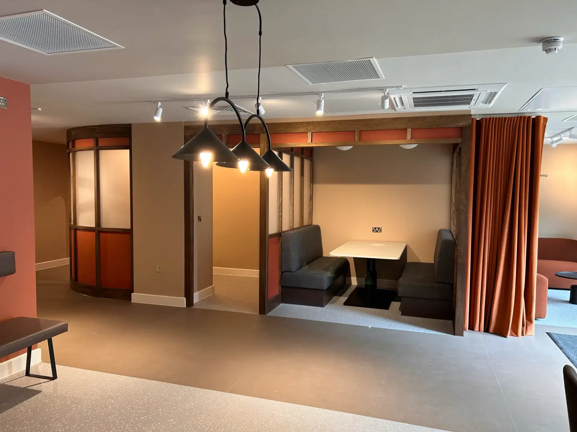 Valerian, York – Amenities