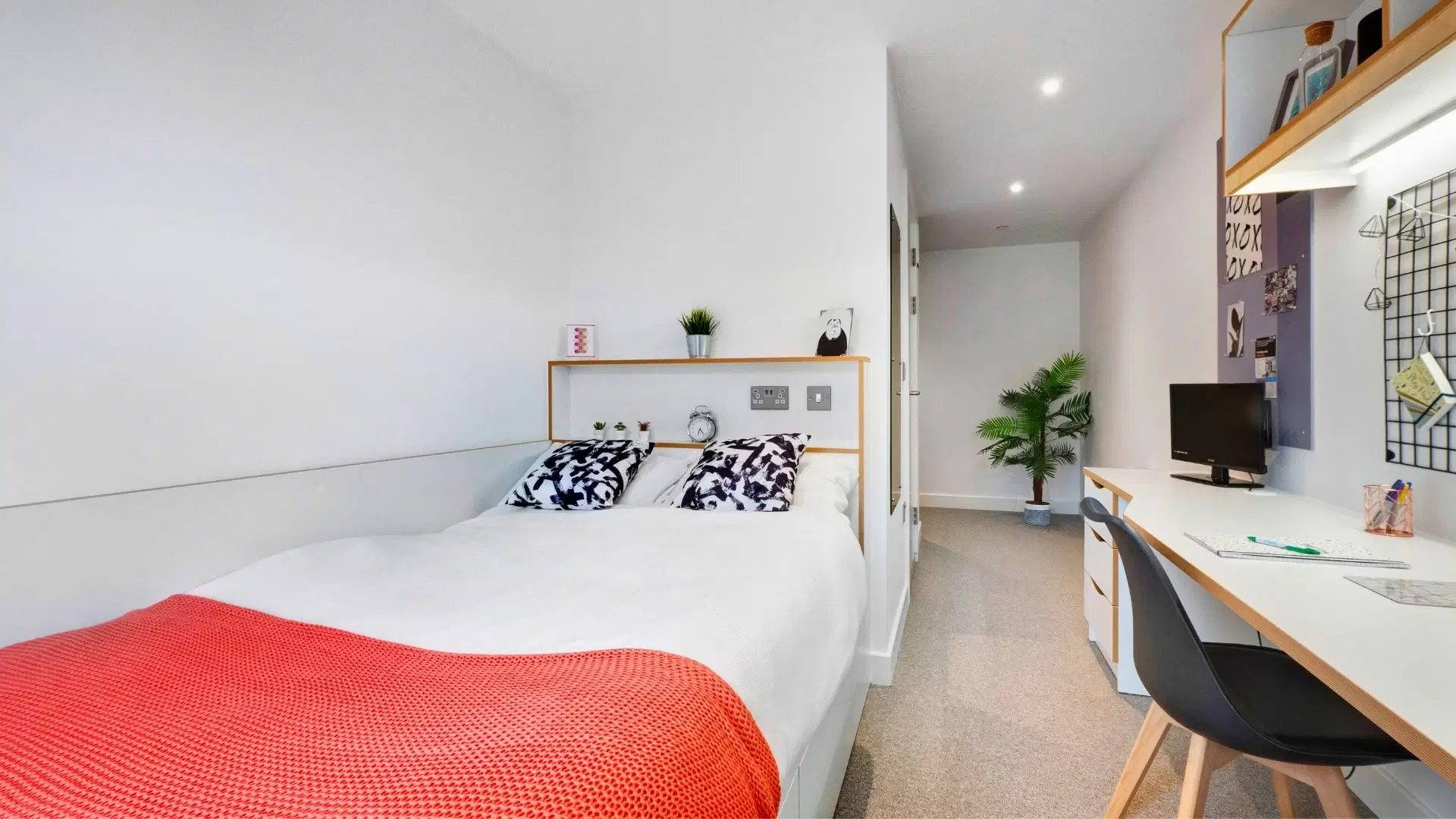 27 Magdalen Street, Colchester – Deluxe Plus En-suite