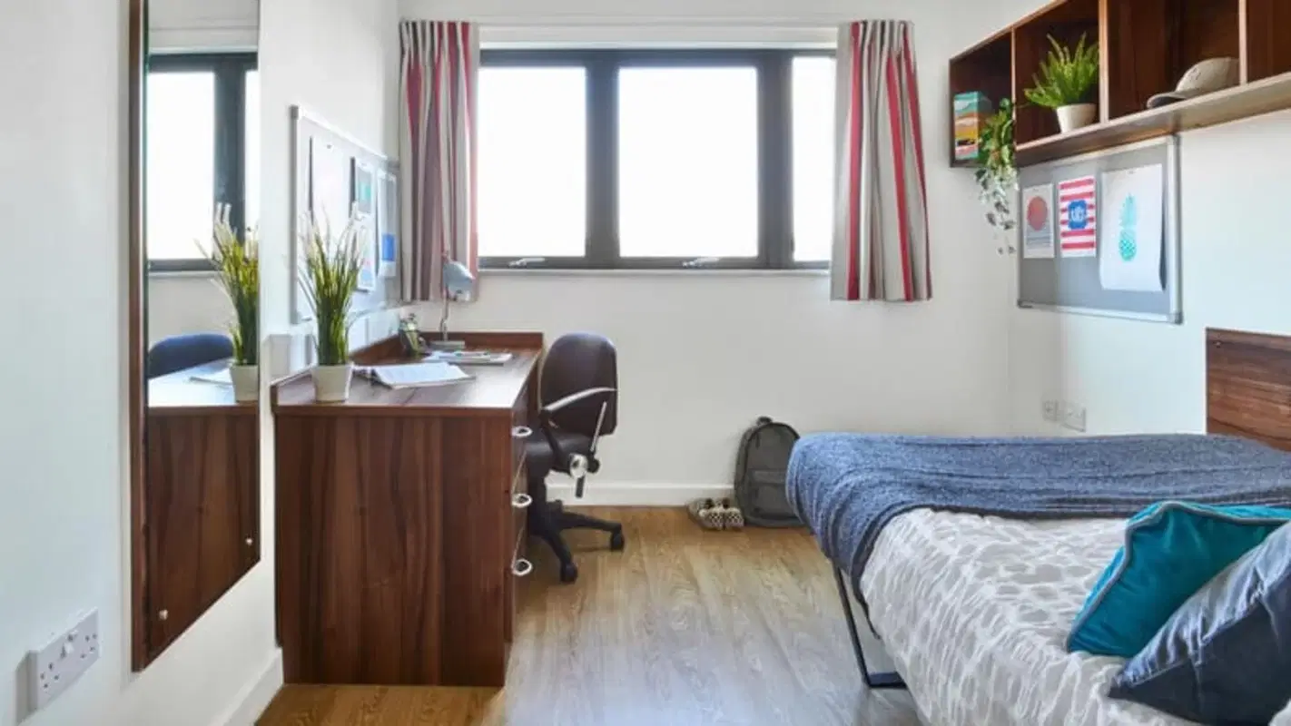 The Printworks, Exeter – Classic Plus Ensuite