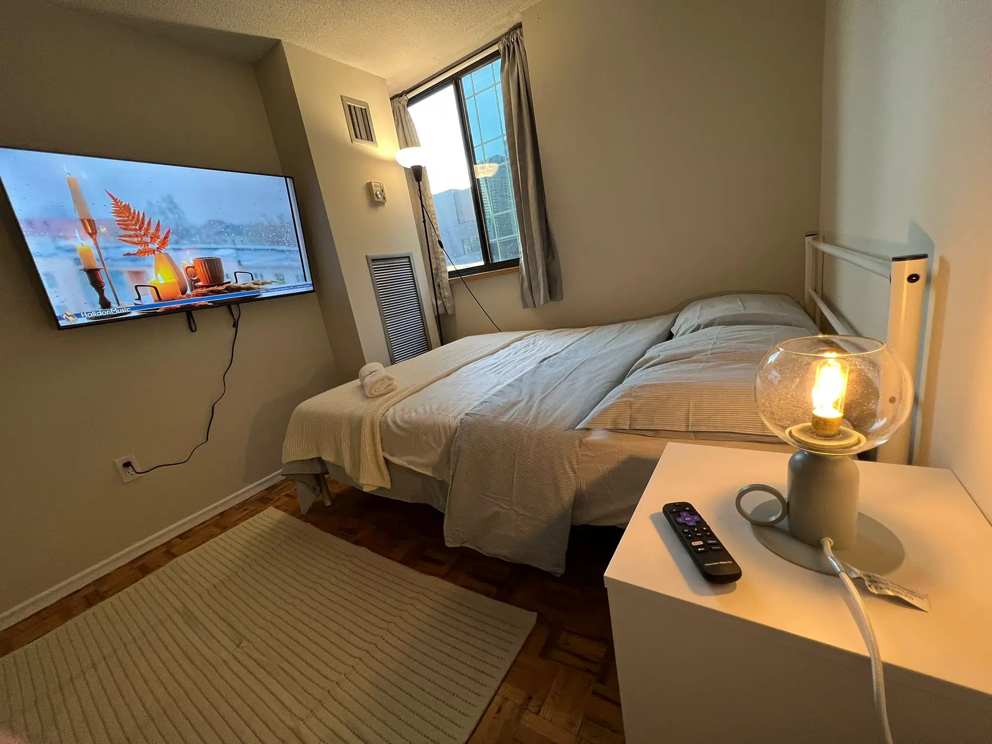 Pearson Housing St Patrick Street, Toronto – Silver Room