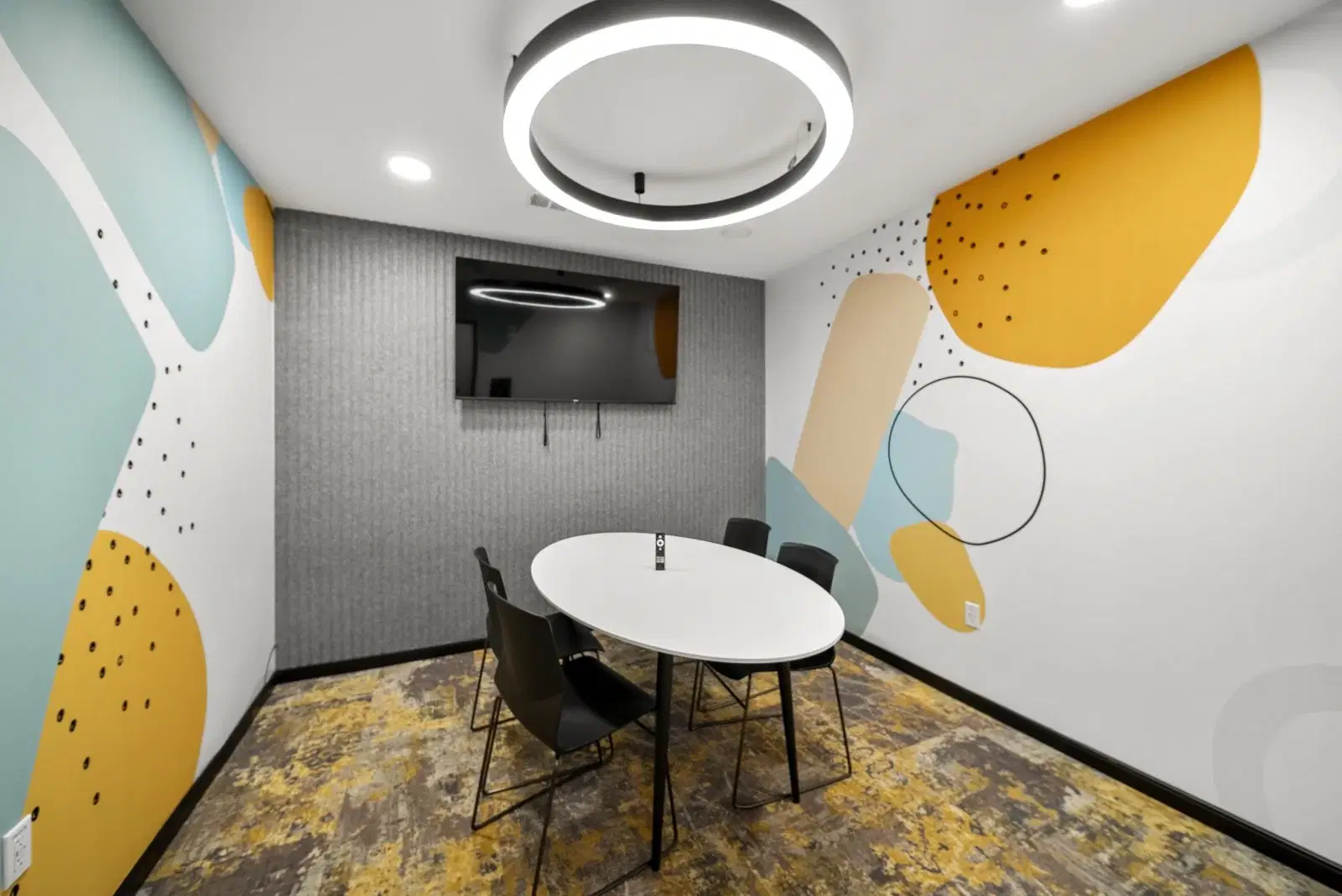 The Hive, Atlanta – Amenities