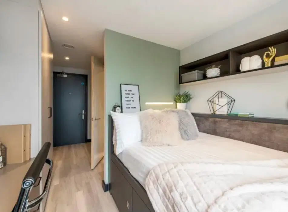 Zenith, Cardiff – Large Ultra Premium 5 Bed Apartment
