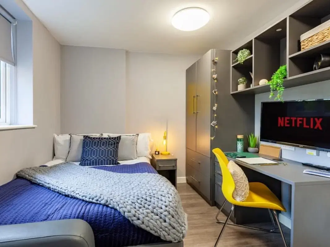 Allen Court, Manchester – Studio