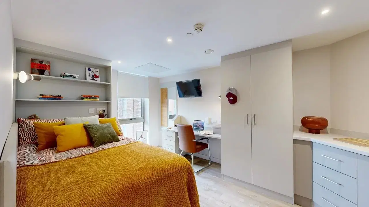 Cosmos, Sheffield – Cluster Accessible Studio