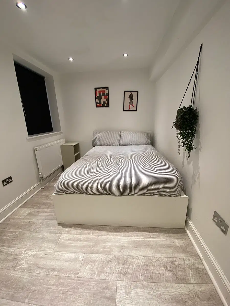 Room in a 7 Bedroom Apartment, Chobham Rd, London E15 1LZ – Double Ensuite