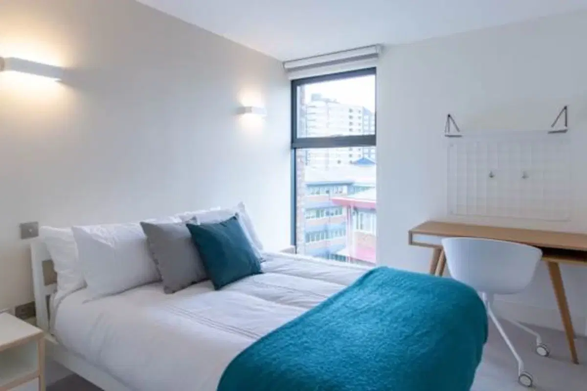 Spring Mews, London – 2 Bed Flat Platinum First Room- Spring Mews The Apartments