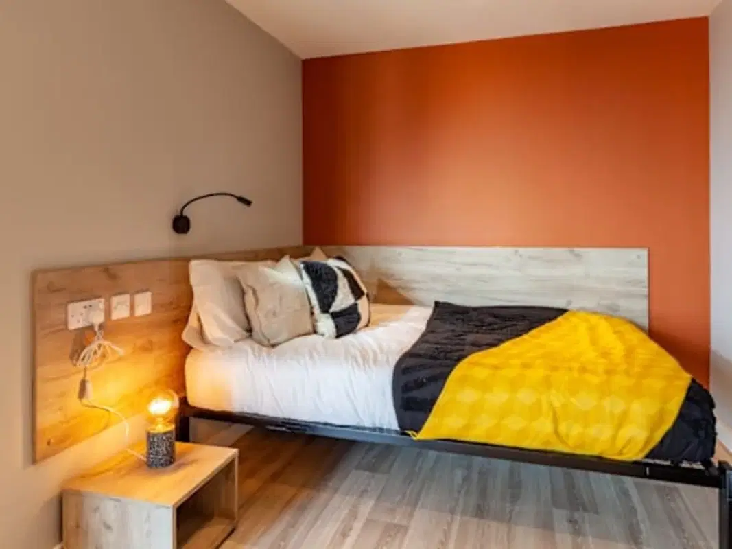 Benson Yard, Liverpool – Premium Plus Studio