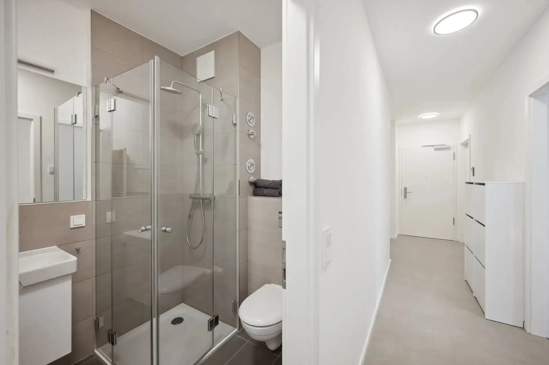 HAB 10179, Berlin – Private Room (03902)