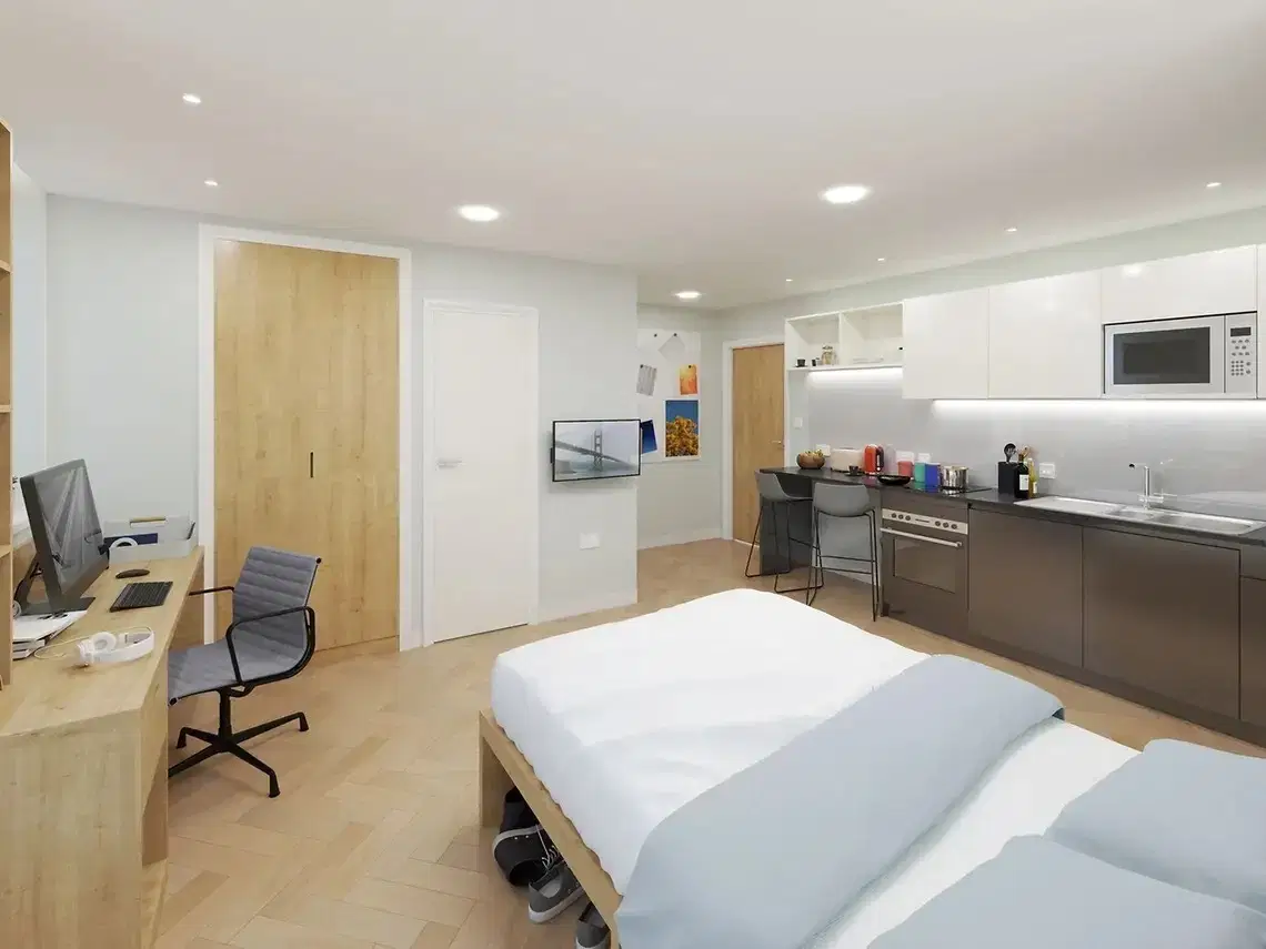 Yugo St. Crispin's House, Norwich – Premium Studio