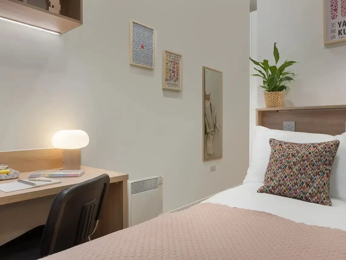 Yugo St. Crispin's House, Norwich – Classic Ensuite