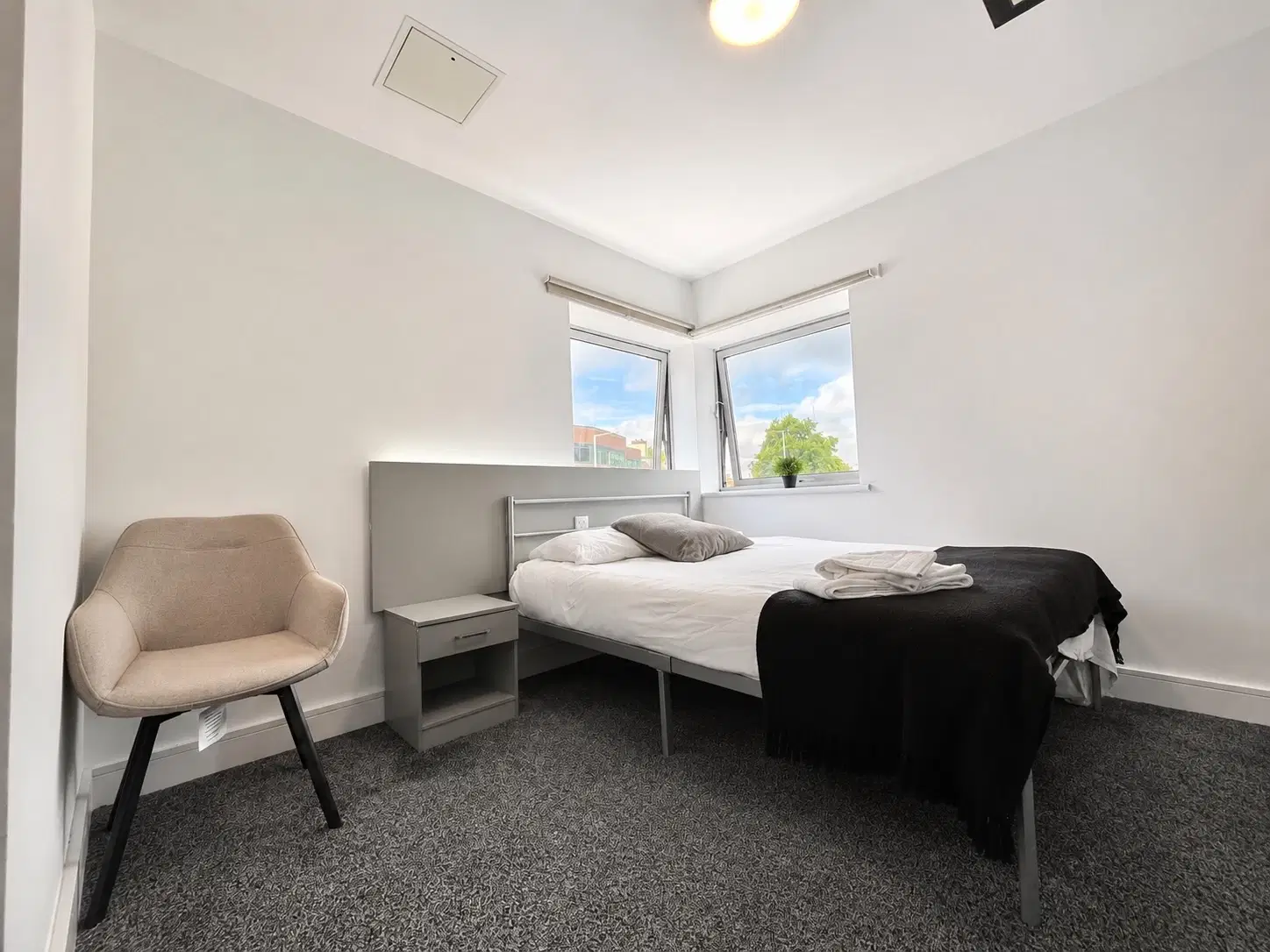 Clarendon Street, Nottingham – Deluxe King Plus Studio