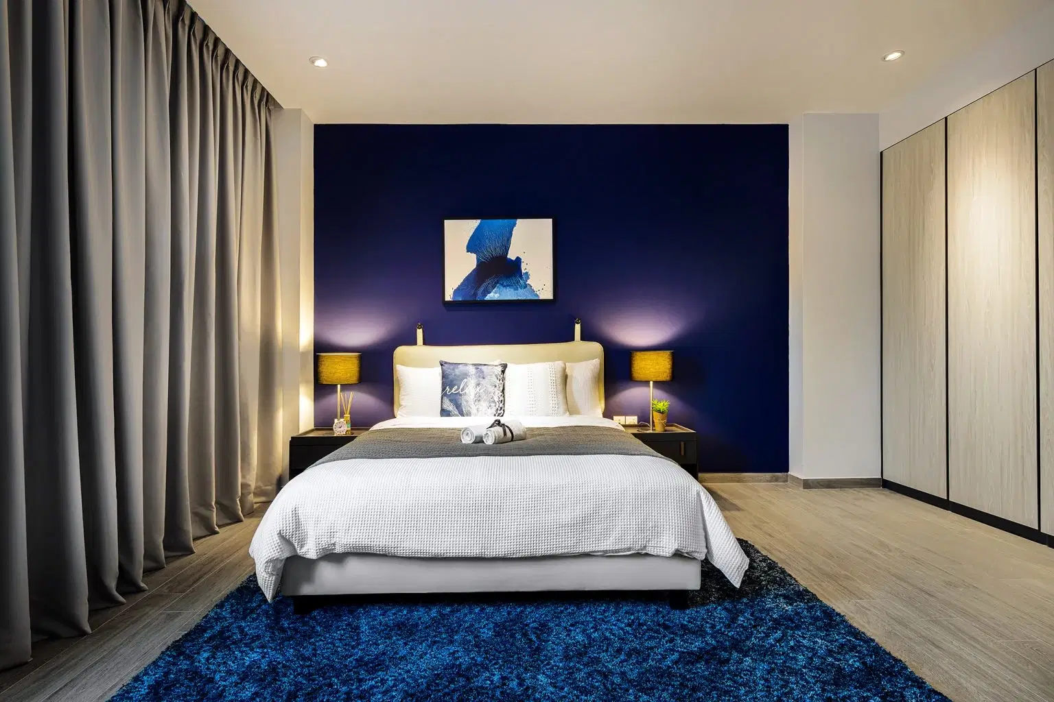 96 Owen, Farrer Park – Blue Suite