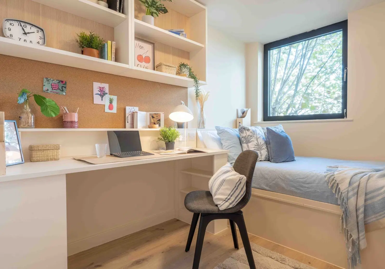 iQ Haywood House, London – Platinum En Suite Plus