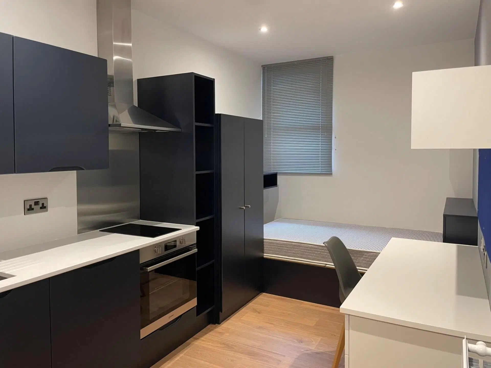 The Bridge, Guildford – Classic Studio