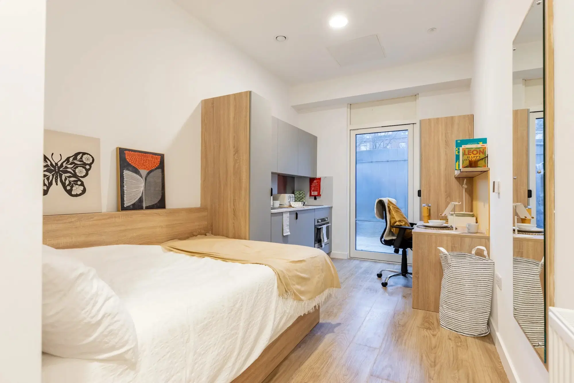 Beckton House, Nottingham – Deluxe Studio