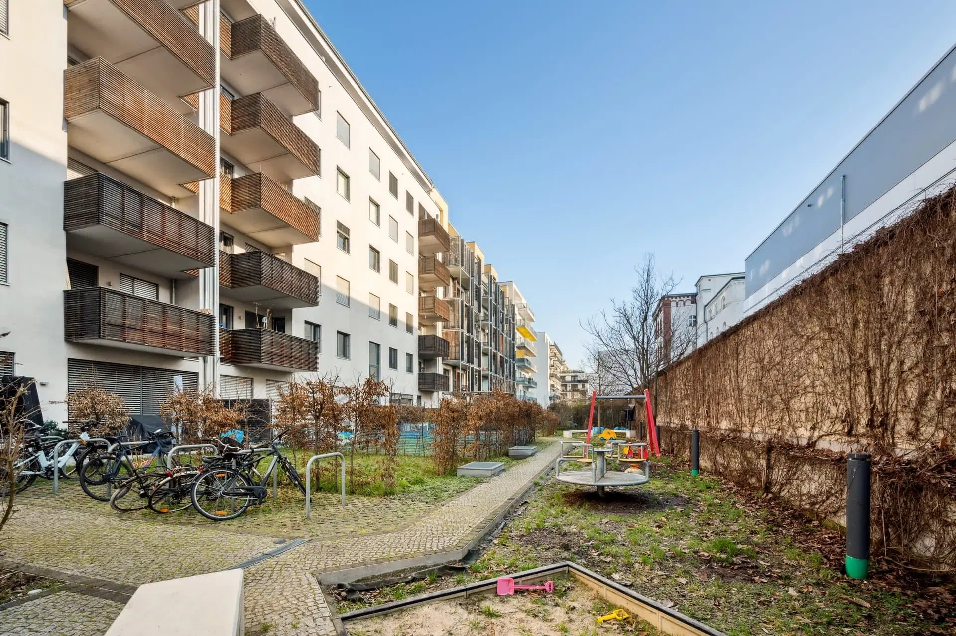 HAB 10115, Berlin – Exterior