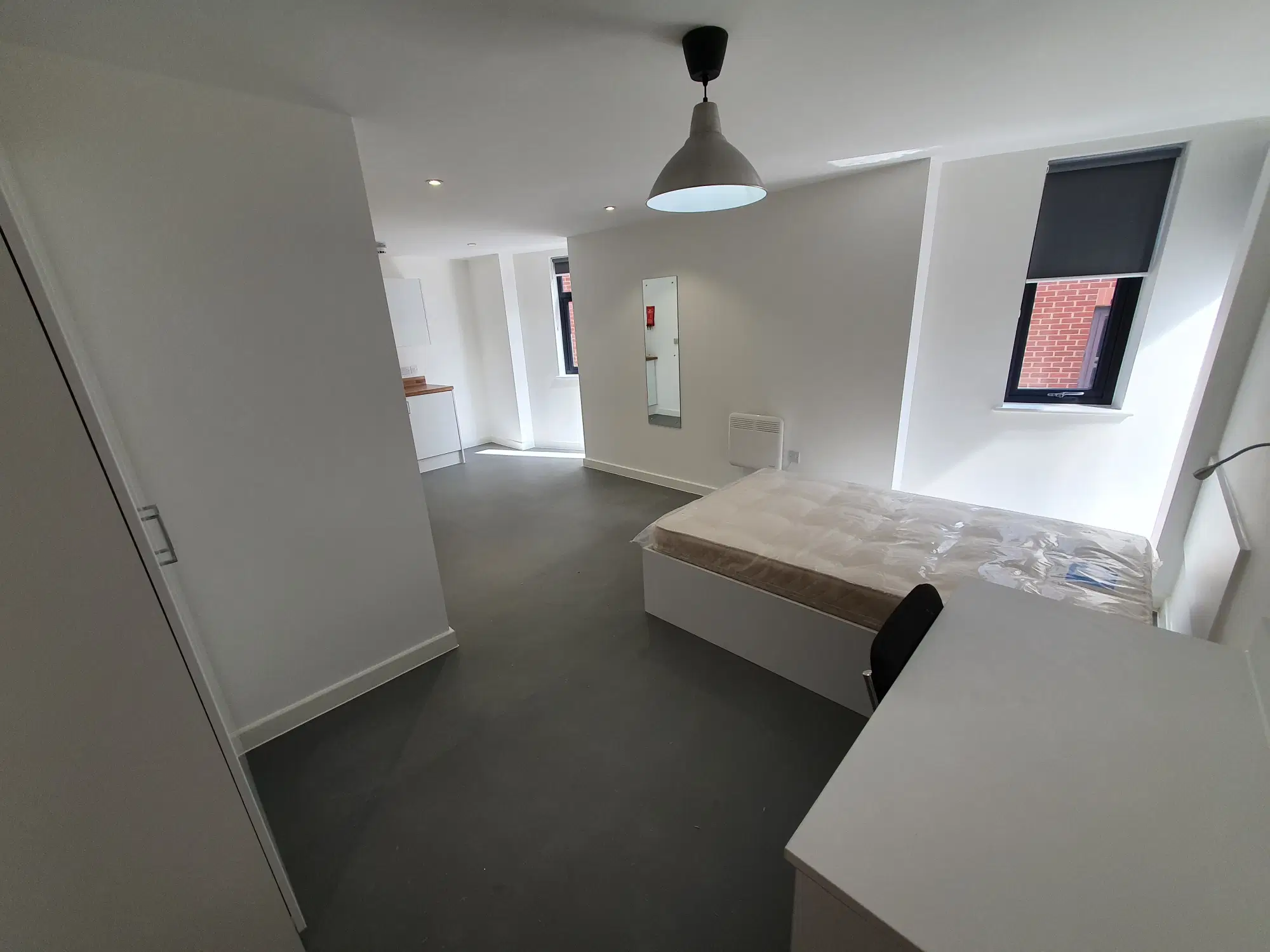 Greyfriars House, Coventry – Deluxe Studio