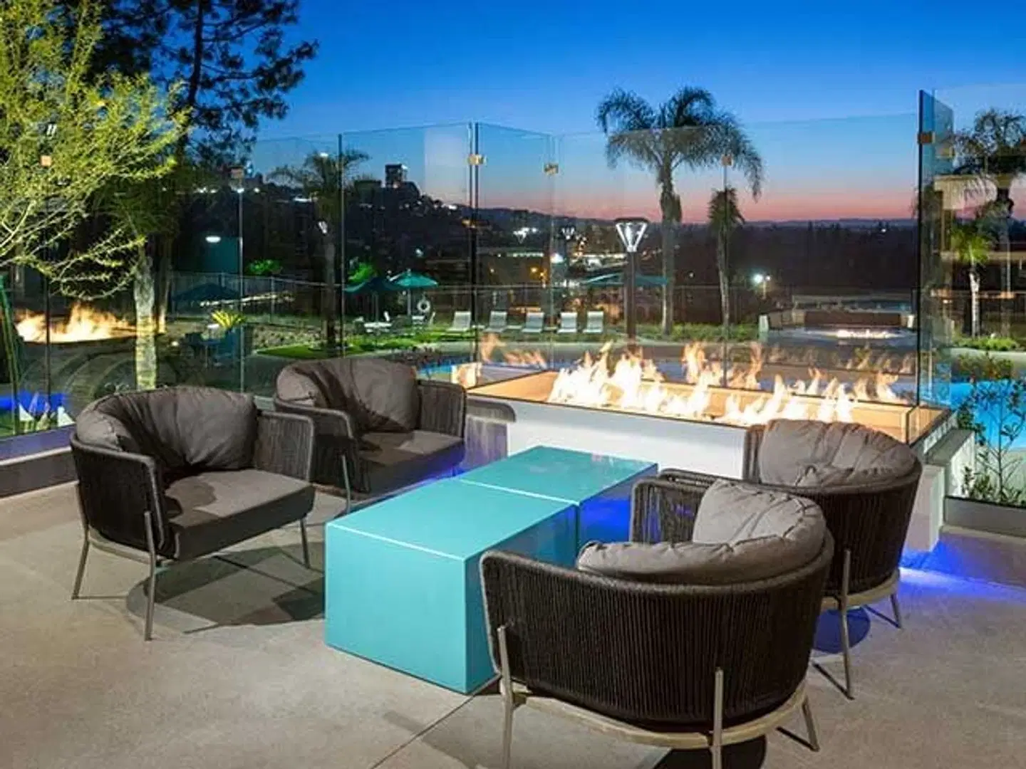 3600 Barham Blvd, Los Angeles – Common Area