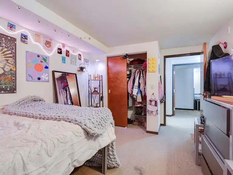 Yugo Minneapolis Sydney Hall, Minneapolis – 3 Bed, 2 Bath DinkyDome Classic