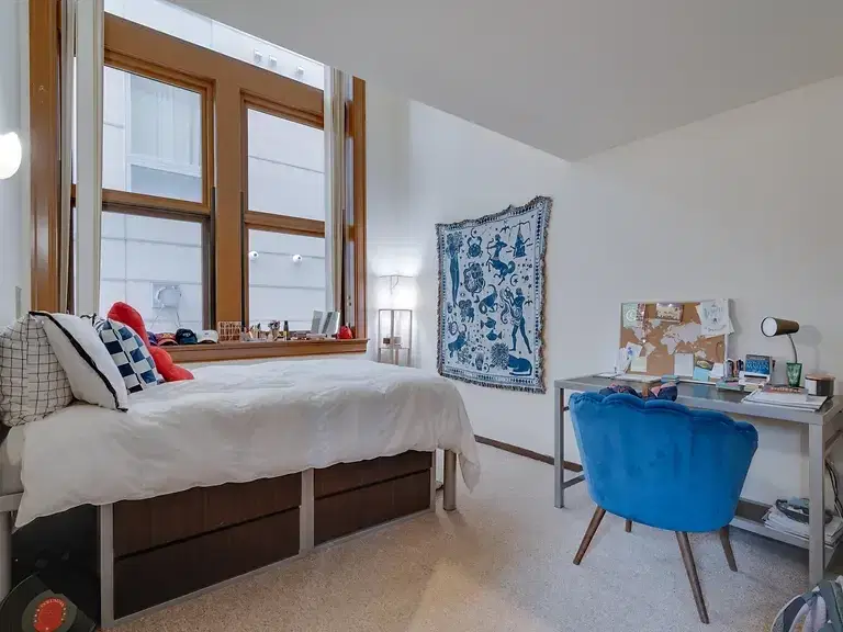 Yugo Minneapolis Sydney Hall, Minneapolis – 4 Bed, 2 Bath DinkyDome Classic Renovated