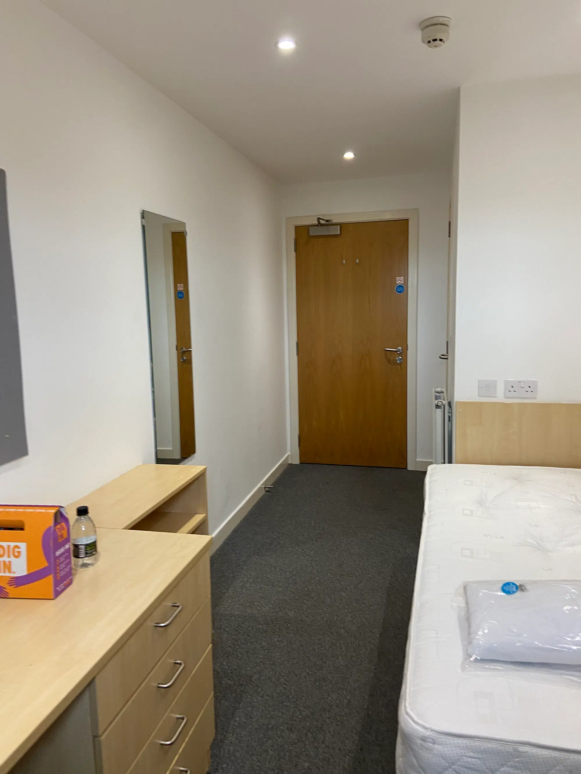 Edinburgh College Residence, Edinburgh – Classic En-suite