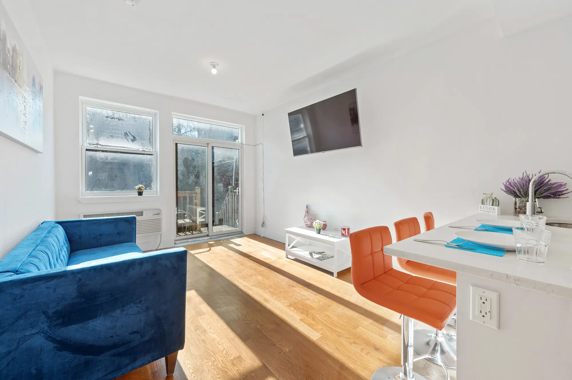 Lorimer Williamsburg Home, Brooklyn – Amenities