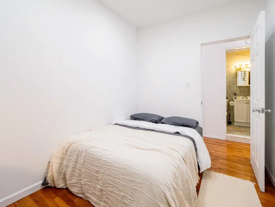 The Central Park West, New York – Standard