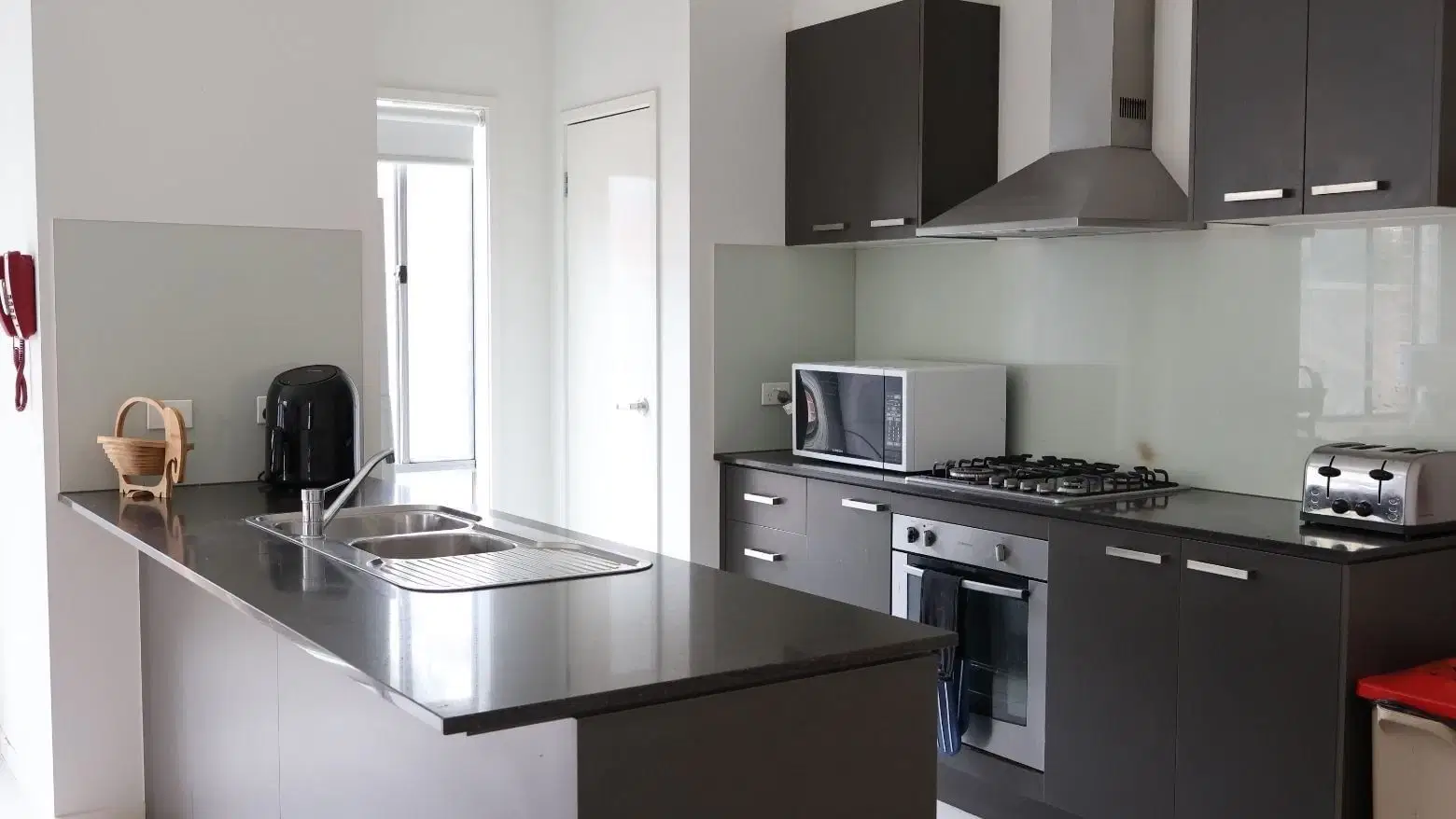 La Trobe University Regional Housing, Ballarat – Kitchen