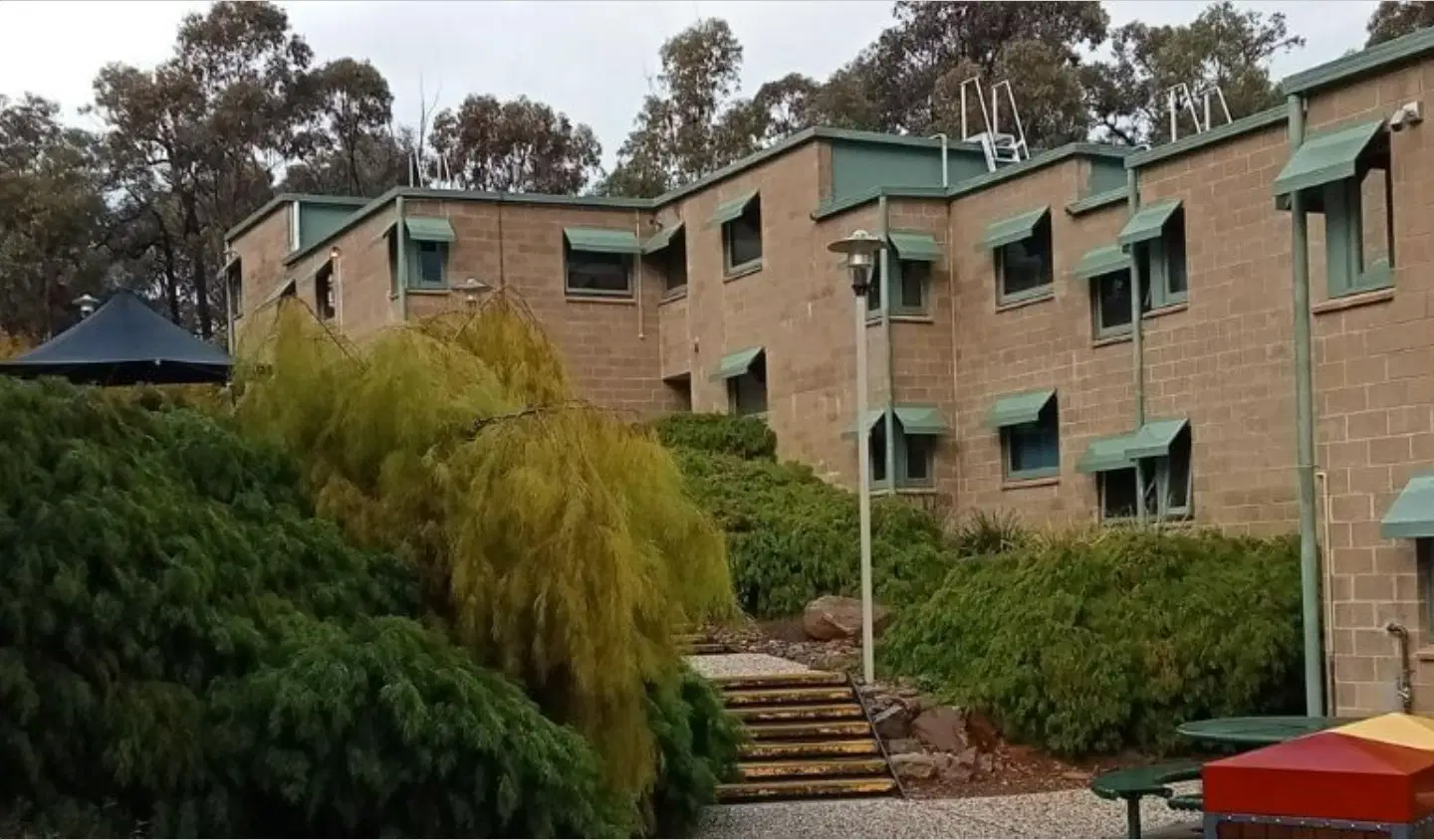 La Trobe University - Units, Bendigo – Exterior
