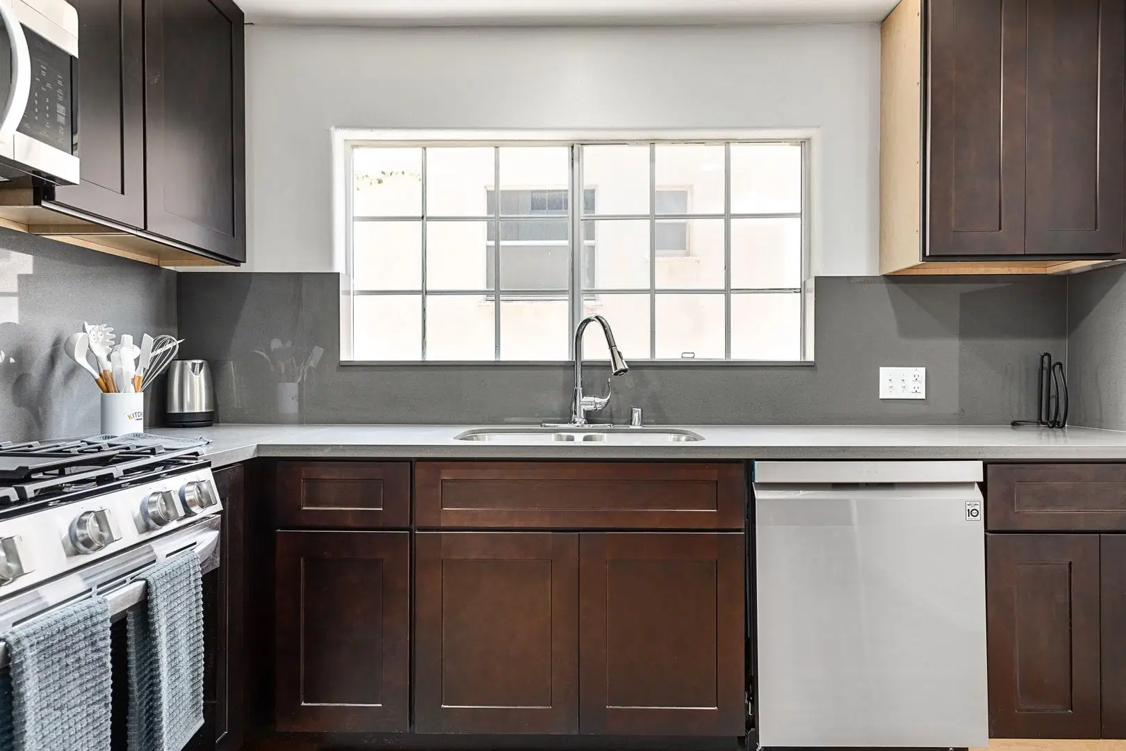 10777 Ashton 202, Los Angeles – Kitchen