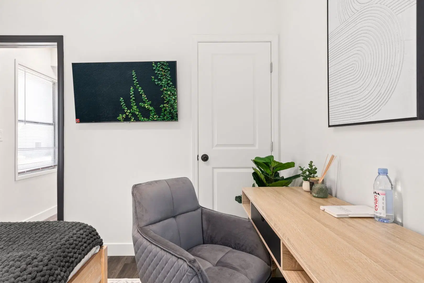 Ohio Avenue, Los Angeles – Amenities