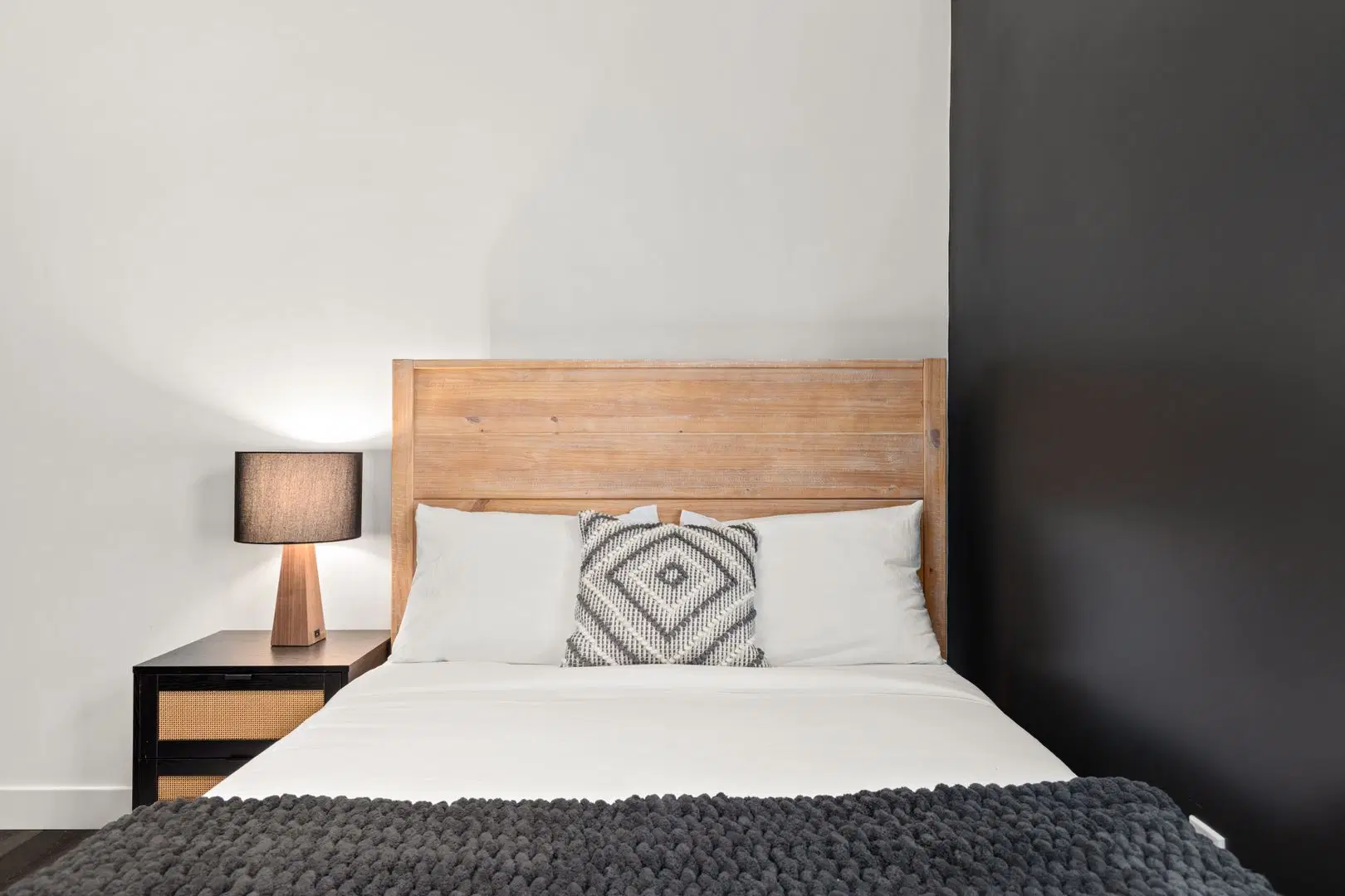 Ohio Avenue, Los Angeles – Bedroom