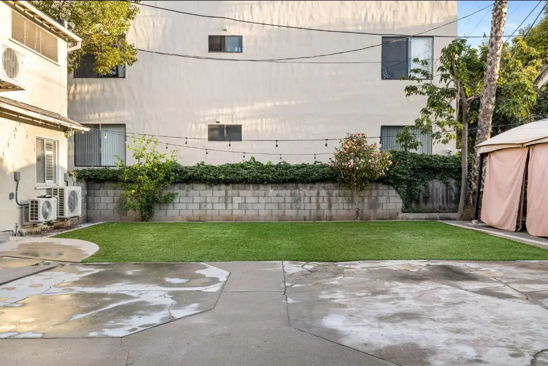 1515 Selby Avenue, Los Angeles – Exterior