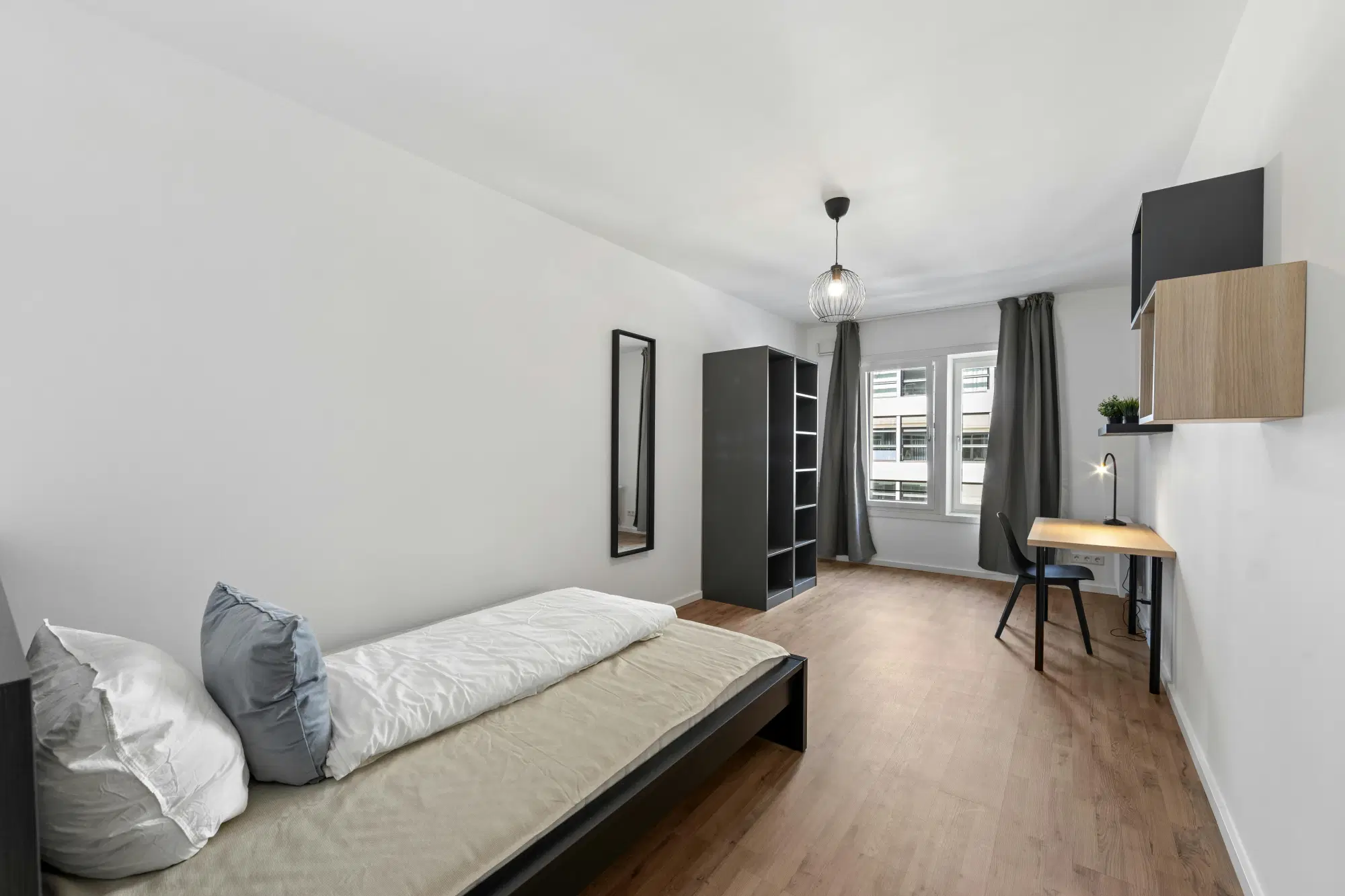 Friedrichstrasse 63, Berlin – Private Room (FR.31.4)