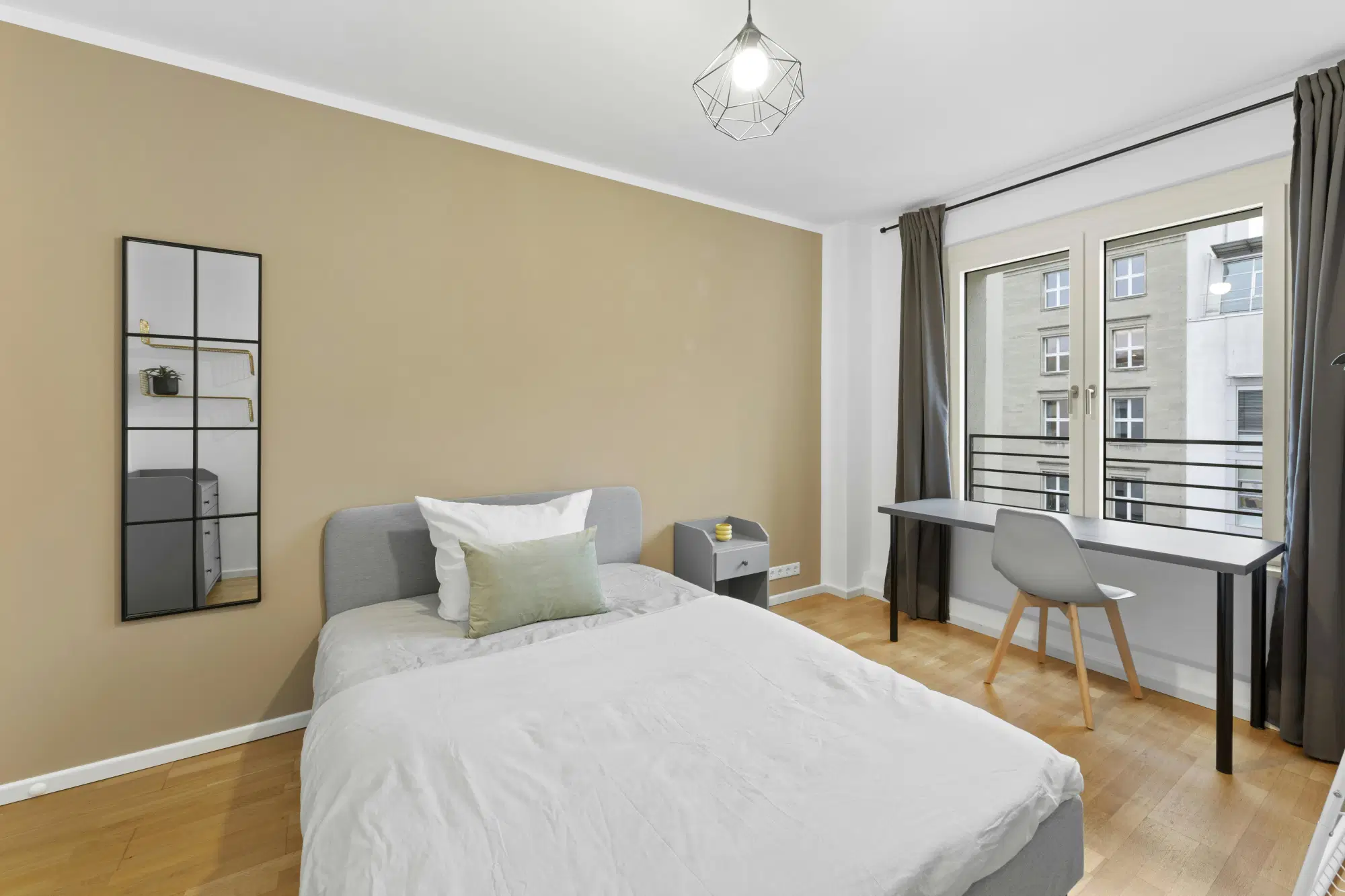 Friedrichstrasse 63, Berlin – Private Room (FR.61.3)