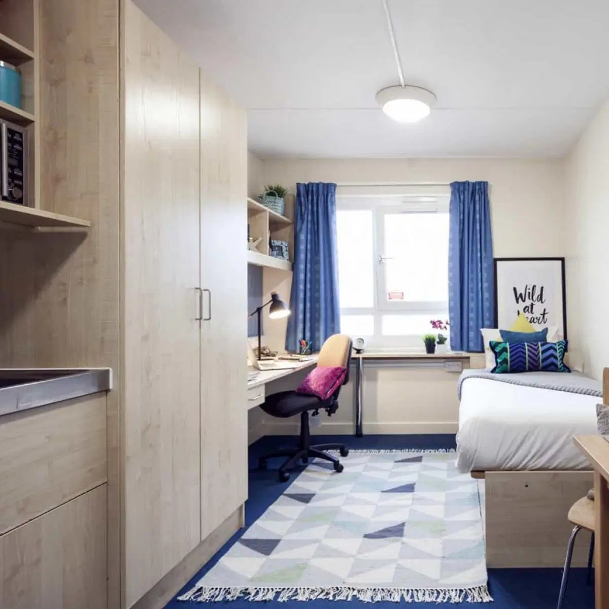 GoBritanya McMillan Residence, London