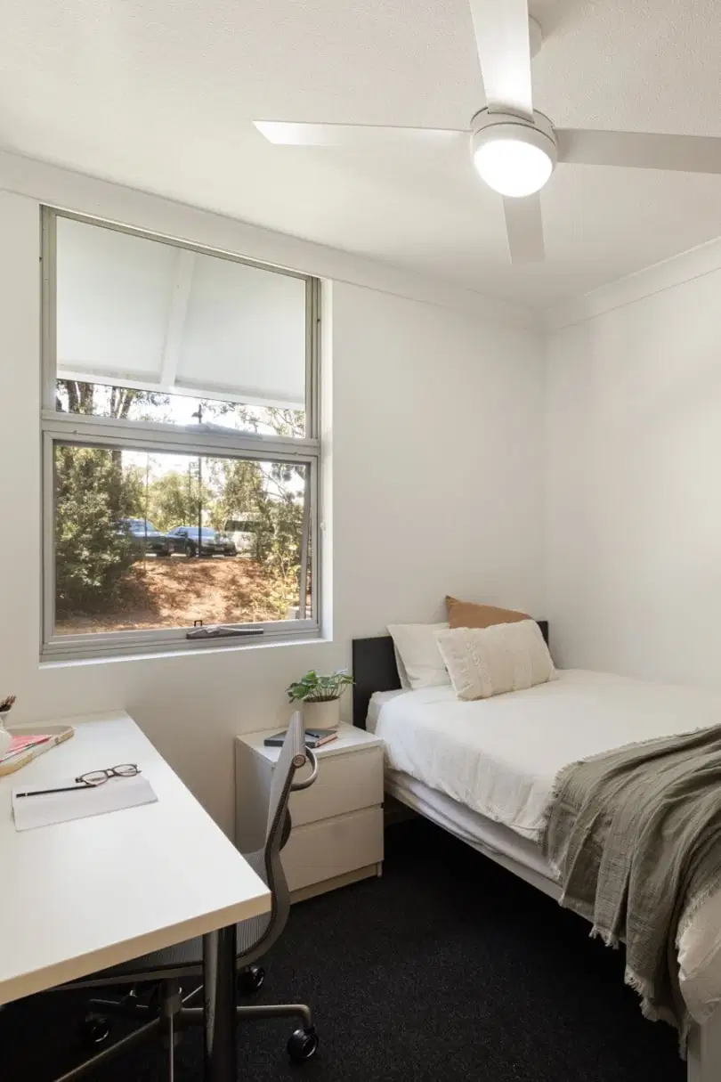 Iglu Kelvin Grove Student Accommodation, Brisbane – Single Bedroom – 6 Share Apt