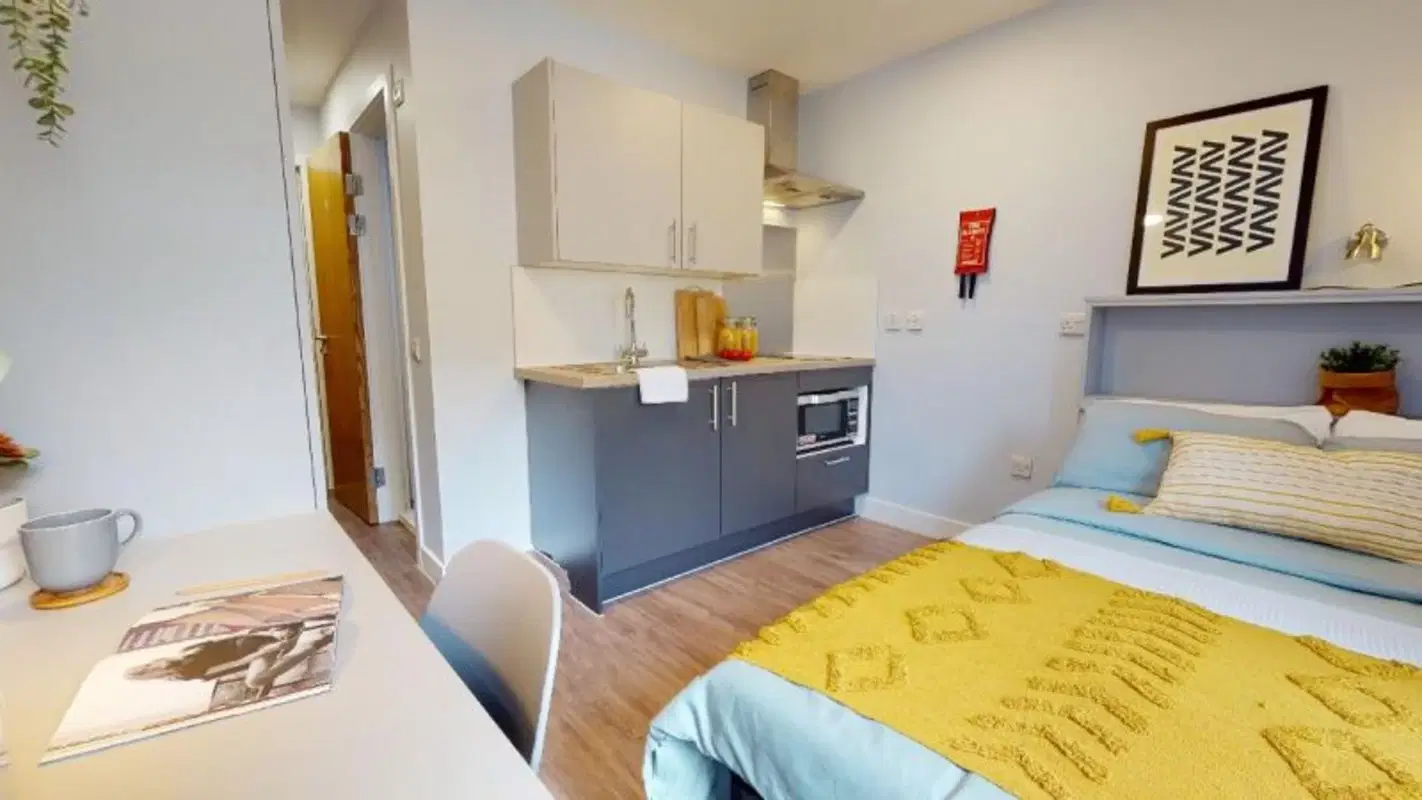 iQ Elliott House, Edinburgh – Bronze Studio-2627