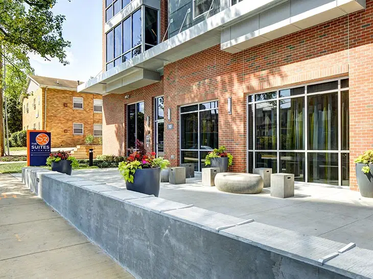 The Suites At Third, Champaign – Exterior