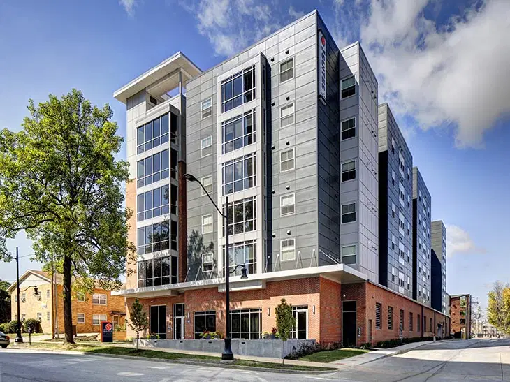 The Suites At Third, Champaign – Exterior