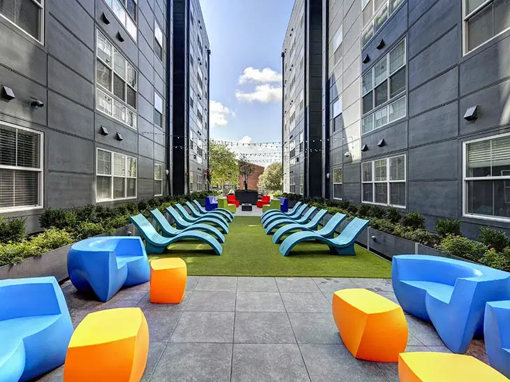 The Suites At Third, Champaign – Common Area