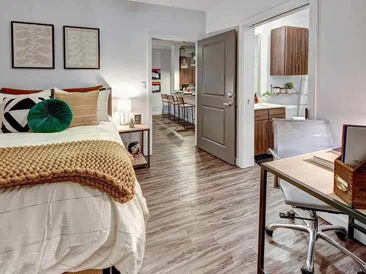 The Suites At Third, Champaign