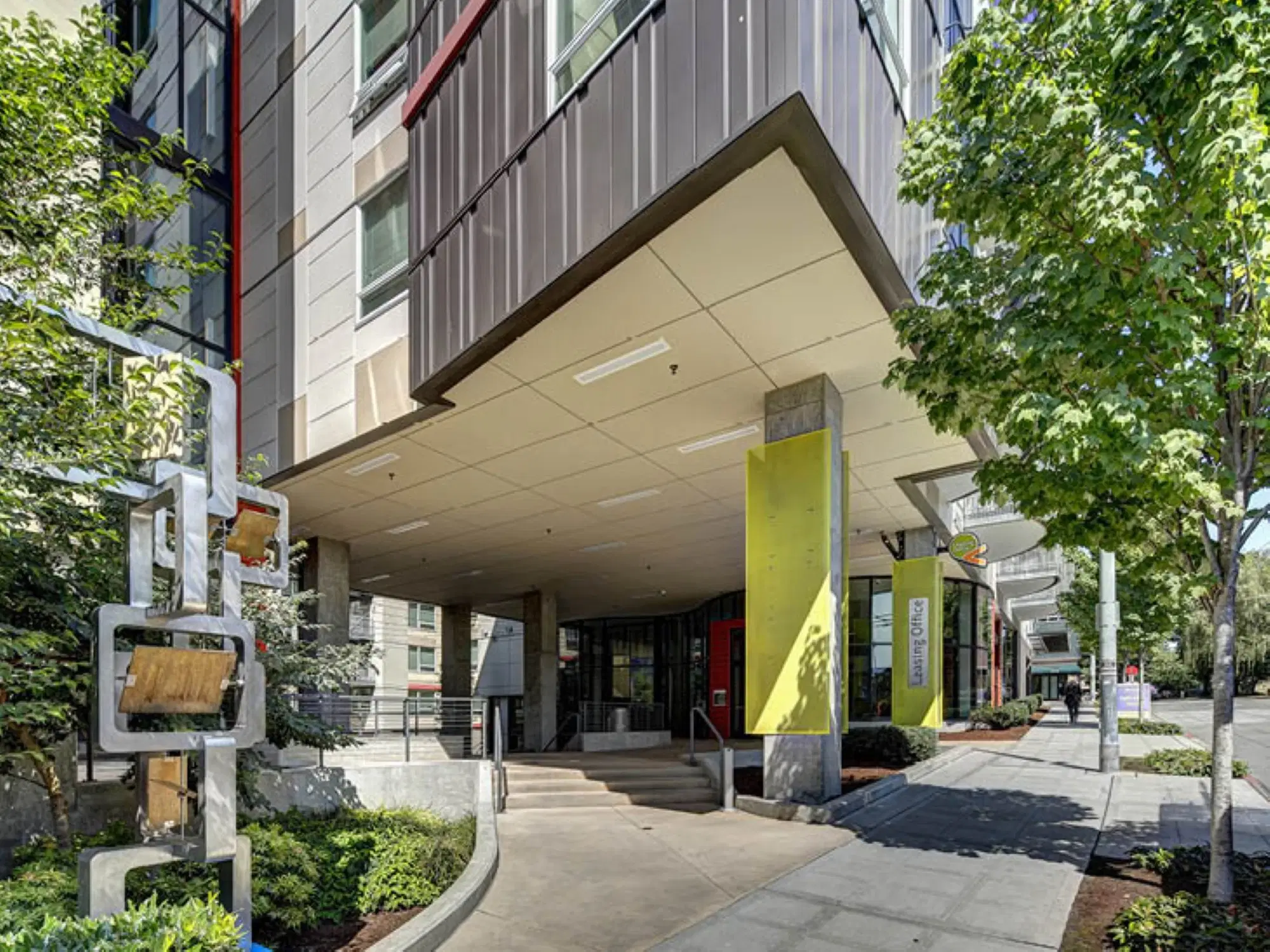 Twelve At U District, Seattle – Exterior