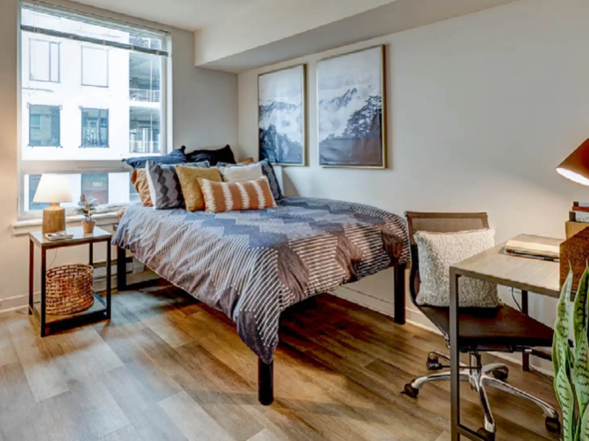 Twelve At U District, Seattle